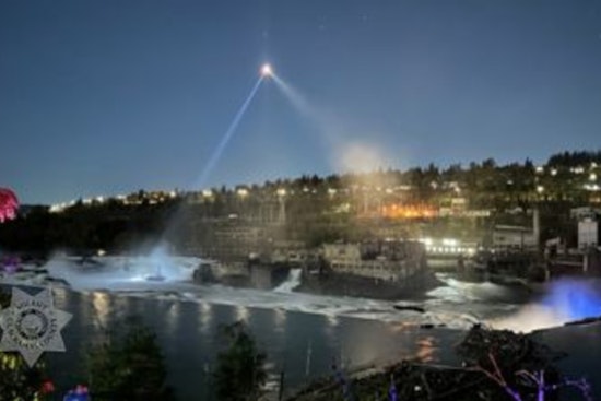 Search Intensifies for Missing Kayaker on Willamette River as U.S. Coast Guard and Local Teams Deploy Marine and Aerial Assets