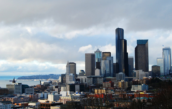 Seattle Braces for Mixed Weather: Warm Sunshine to Rainy Start Next Week, Says NWS Forecast