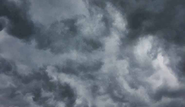 Seattle Braces for Showers and Thunderstorms, with Brief Midweek Sunny Respite