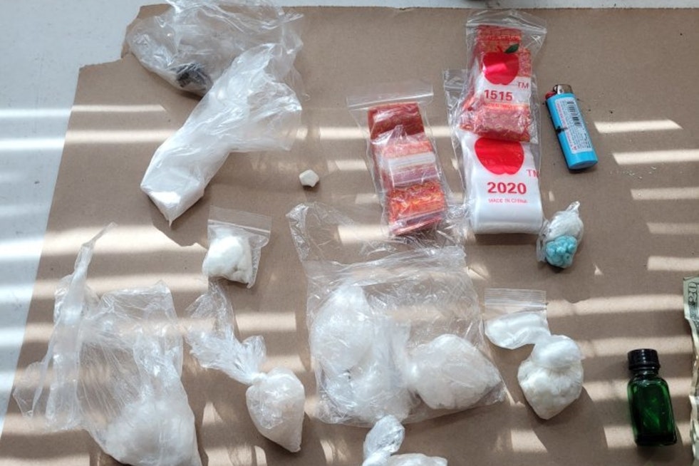 Seattle Police Detain Man Suspected of Possessing Meth, Fentanyl, Heroin, and Cocaine in North Seattle