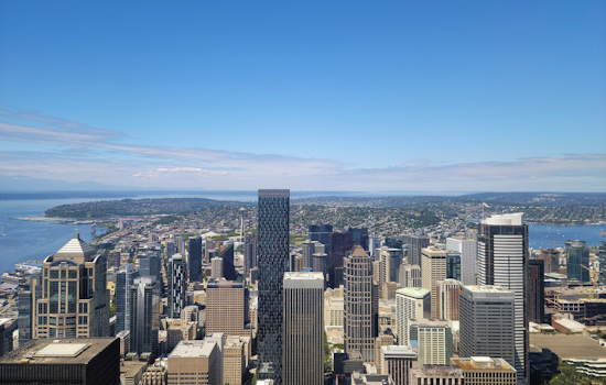 Seattle Weather Forecast: From Partly Sunny Skies to Weekend Showers, NWS Predicts Variable Conditions