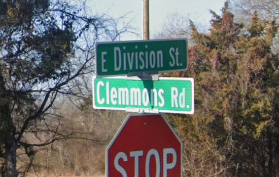 Semi-Truck Wreck on East Division Street Causes Temporary Closure and Detours in Wilson County
