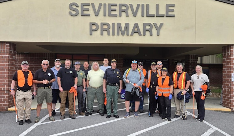 Sevierville Police and Community Volunteers Team Up with Keep Sevier Beautiful for Community Cleanup