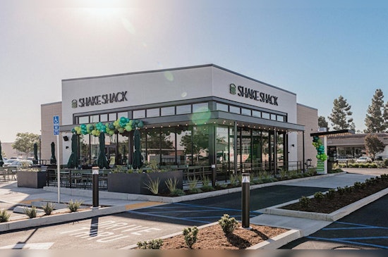 Shake Shack Sizzles with New Drive-Thru in Goodyear, AZ and Supports Local Charity on Opening Day