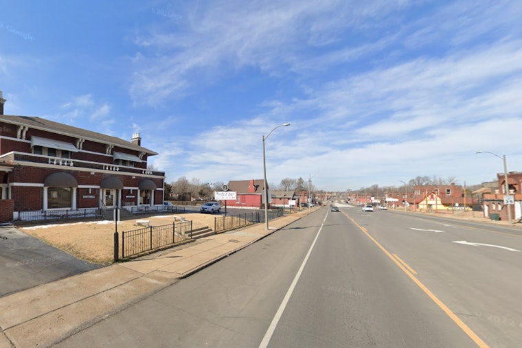 Shooting in Schnucks Parking Lot on Union Boulevard Leads to Arrest, Self-Defense Claimed in St. Louis Incident 