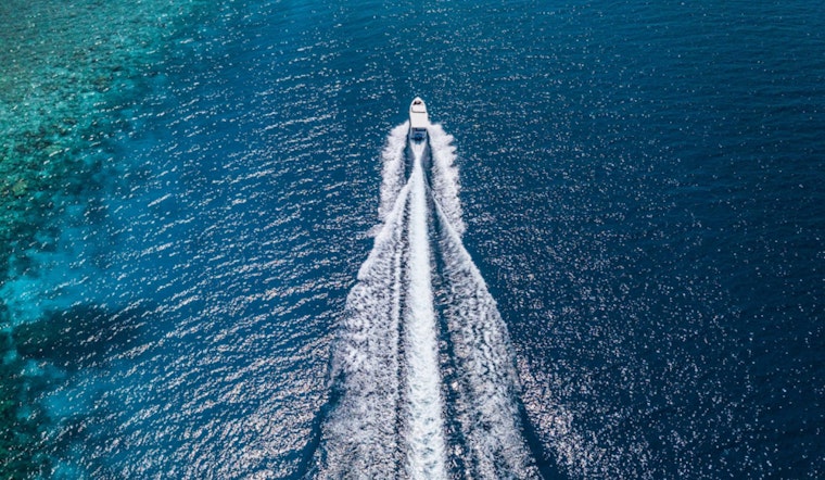 Speedboat Launches Into Air at Over 200 MPH During Lake Havasu Speed Record Attempt