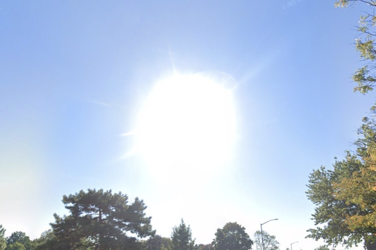 Spring Sunshine to Continue in New York with Mild Weekdays Ahead of Weekend Showers