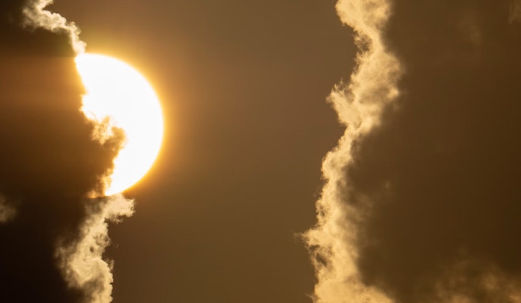 St. Louis Braces for Weather Shift as Sunny Days Give Way to Thunderstorms, Says NWS