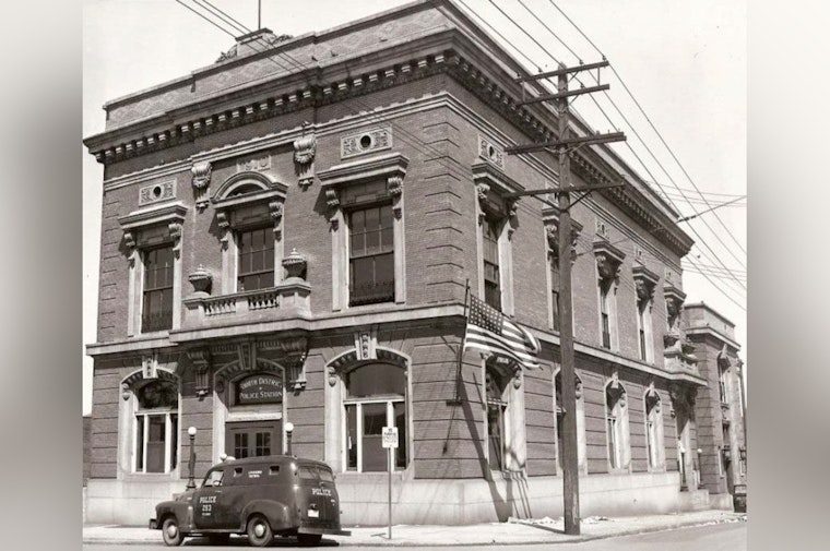 St. Louis Metropolitan Police Share Glimpse of 1940s Fourth District Station in 'Throwback Thursday' Social Media Series