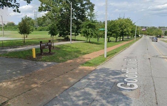 St. Louis Youths Robbed at Gunpoint Amid Park Vehicle Chase, Police Seek Public’s Help