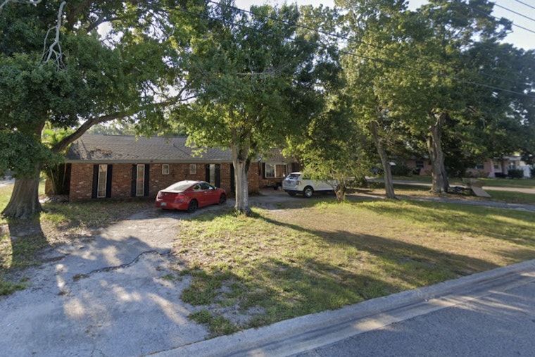 St. Petersburg Homeowner Fatally Shoots Intruder as Second Suspect Remains at Large After Violent Home Invasion