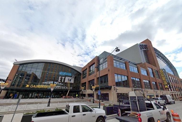 Summer Nostalgia, Ashanti, Lil Kim Headline R&B Music Experience at Gainbridge Fieldhouse in Indianapolis