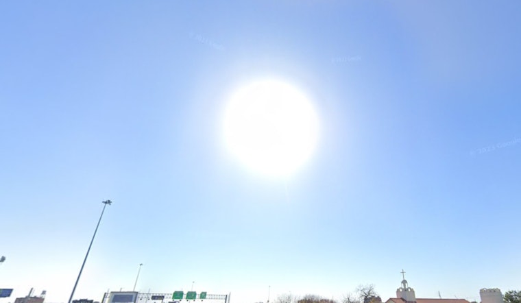 Sunny and Warm, San Antonio to Enjoy Gusty, Clear Skies Before Possible Weekend Showers