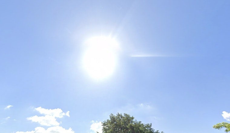 Sunny Days Ahead as Tampa Basks in Warm Weather and Clear Skies with Possible Midweek Showers
