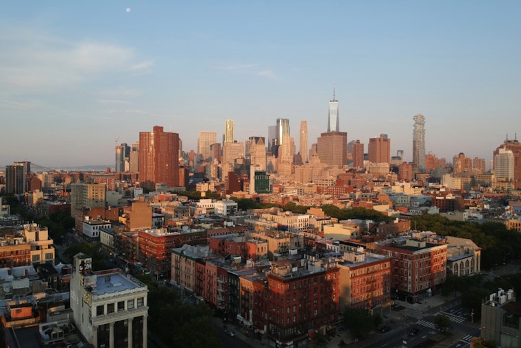 Sunny Skies and Mild Temperatures Set to Grace New York City Boroughs Today