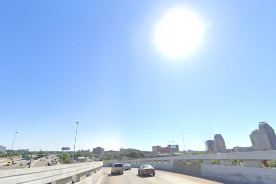 Sunny Skies and Sporadic Showers in Store for San Antonio This Week