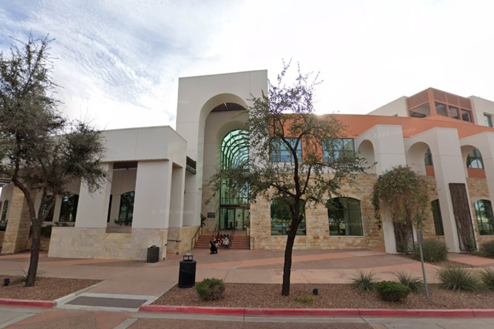 Surprise City Council Explores Partnership Model to Boost Vista Center for the Arts and Local Culture