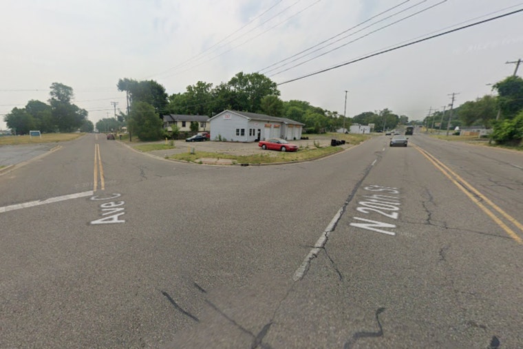 Suspected Intoxicated Driver on Probation Flees Scene After Striking Springfield Building in Hit-and-Run