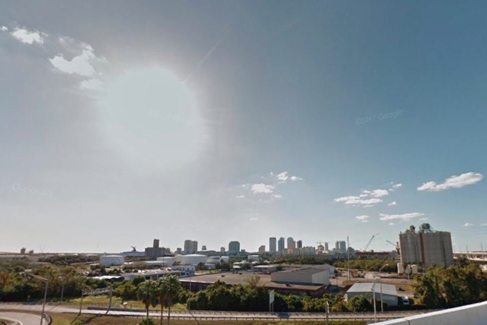 Tampa Set for a Sizzling Week with Temperatures Soaring to 94°F, Ideal for Beach Goers