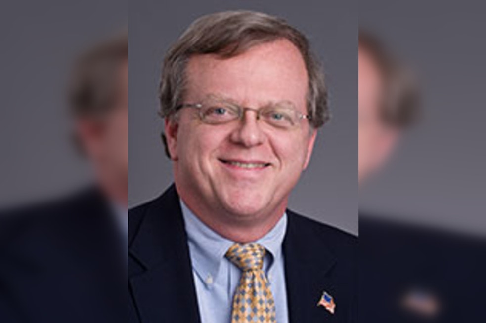 Texas Senate Votes to Ban Local Guaranteed Income Programs in Bipartisan Move