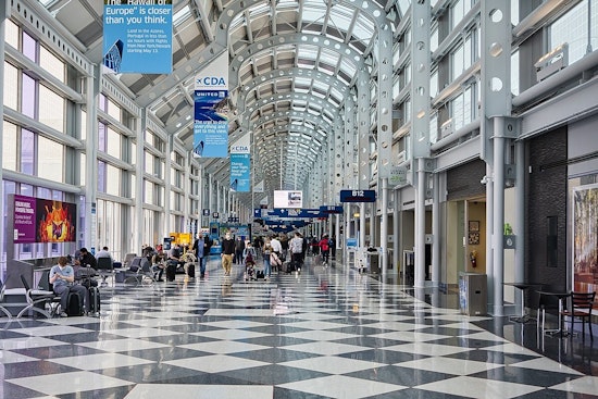 Thunderstorms Cause Major Delays and Cancellations at Chicago's O'Hare and Midway Airports