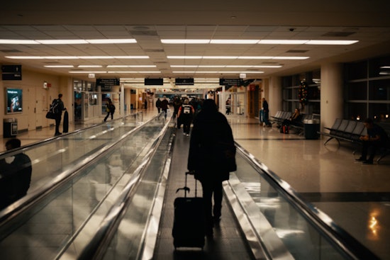Thunderstorms Trigger Delays and Ground Stop at George Bush Intercontinental Airport in Houston