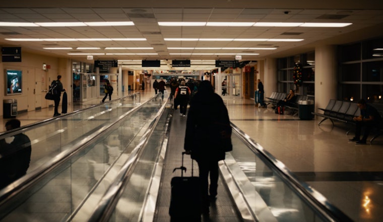 Thunderstorms Trigger Delays and Ground Stop at George Bush Intercontinental Airport in Houston