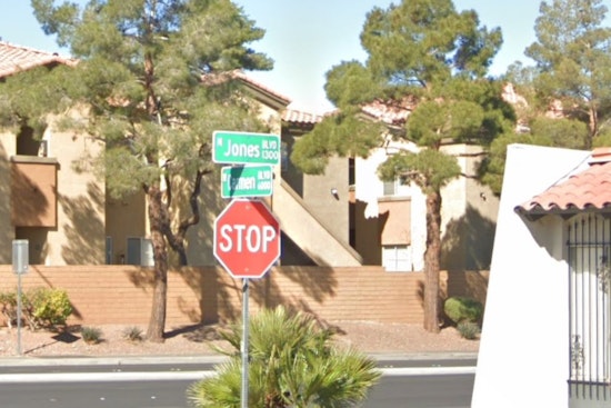 Tragic Collision in Las Vegas Claims Life of Bicyclist in Late-Night Accident on North Jones Boulevard