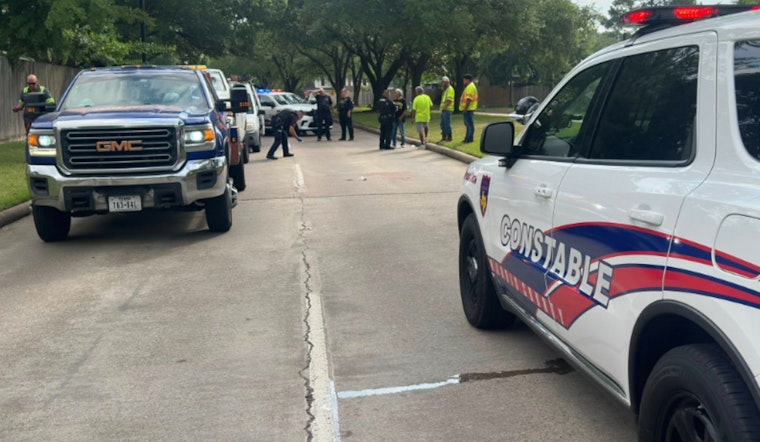 Trio Stabbed in Road Rage Incident in Northwest Harris County, Assailant at Large