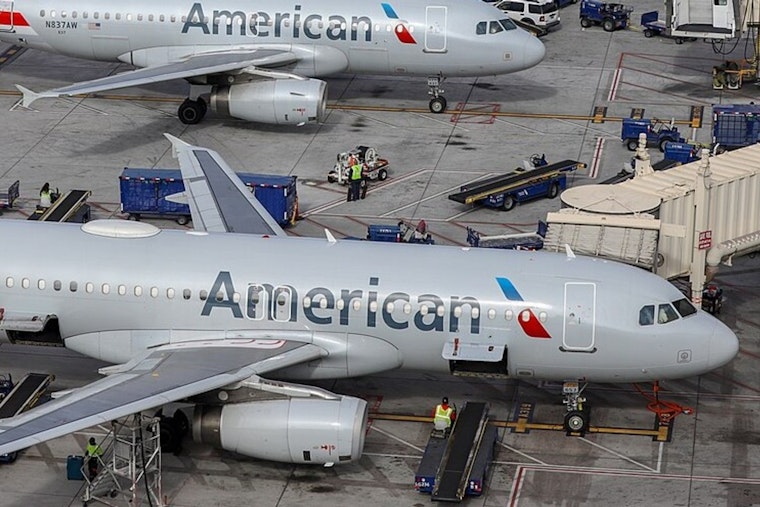 Trump’s Tariffs Shake Arizona as Snowbirds Exit Market Amid Economic Woes