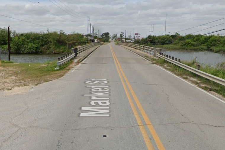 Two Children Rescued, Woman and Infant Perish as Vehicle Plunges into Houston Ship Channel Waters