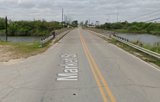 Two Children Rescued, Woman and Infant Perish as Vehicle Plunges into Houston Ship Channel Waters