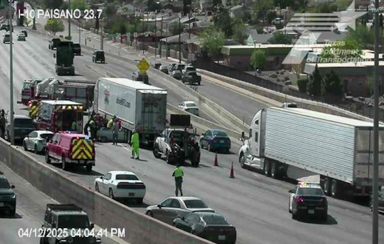 Two Injured as Multi-Vehicle Crash Closes I-10 West in Central El Paso, Traffic Resumes Following Clearance