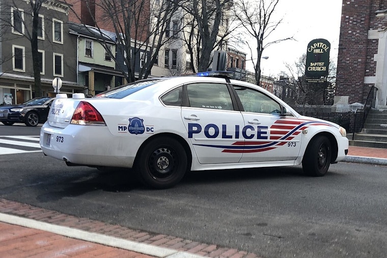 Two Juveniles Arrested for Armed Robbery on Capitol Hill, Stolen iPhone Tracked by Metropolitan Police