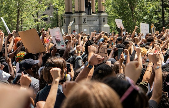 University of Tennessee Staff and Students Rally Against Federal Education and Research Cuts