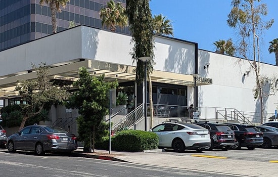 Upscale Erewhon Market in Santa Monica Temporarily Shuts Down Tonic Bar Due to Cockroach Infestation