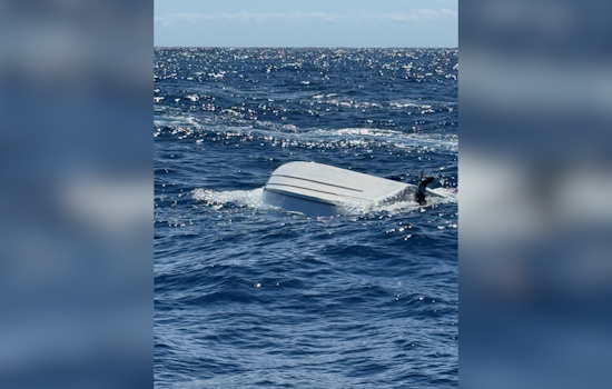 U.S. Coast Guard Halts Search for Five Missing After Suspected Smuggling Boat Capsizes off Florida Coast