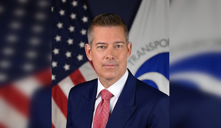 U.S. Transportation Secretary Threatens to Withhold Federal Funds from Manhattan Over N.Y. Tolling Strategy