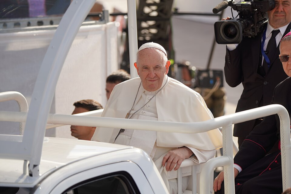 Utah Governor Cox Orders Flags at Half-Staff in Honor of Pope Francis