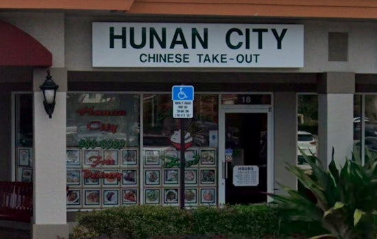 Vehicle Crashes into Chinese Takeout Restaurant in Boca Raton, Injuring Teen Employee and Leaving Diners Shaken