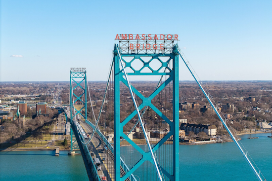 Venezuelan Man Deported After Accidental Detroit Bridge Entry, Due Process Concerns Raised