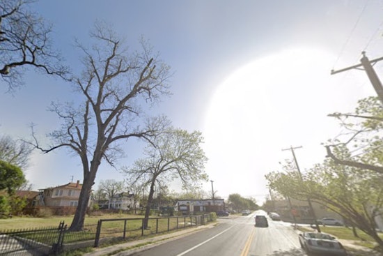 Warm and Sunny Forecast for New Orleans with Midweek Chance of Showers, NWS Reports