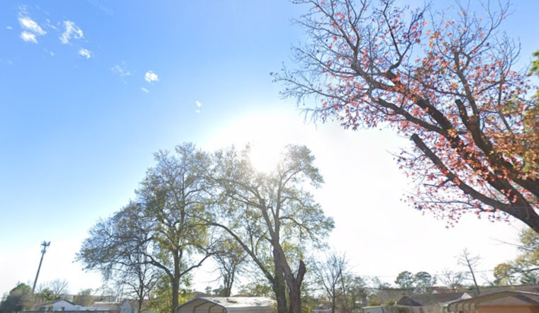 Warm Breezes and Easter Showers, Houston Faces a Mix of Sunshine and Potential Severe Storms Ahead