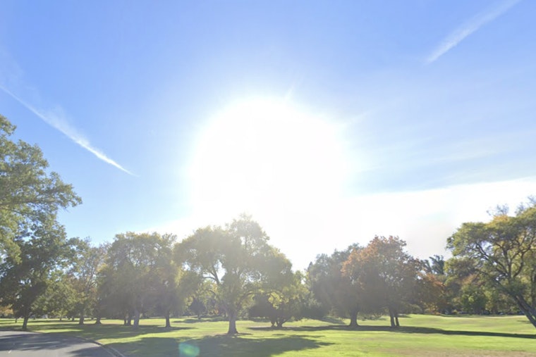 Warm Spell Continues in Sacramento with Gusty Winds Ahead and Possible Midweek Showers, Cooler Weekend Expected