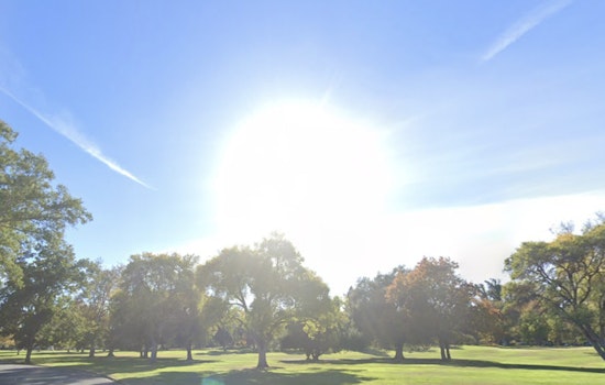 Warm Spell Continues in Sacramento with Gusty Winds Ahead and Possible Midweek Showers, Cooler Weekend Expected