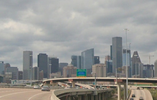 Warm Weekend Ahead for Houston with Showers and Thunderstorms Possible Weather Service Advises Caution for Fog and Allergy Sufferers