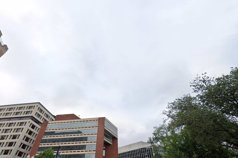 Washington D.C. Braces for Mild Temperatures and Possible Showers, with Sunshine on the Horizon