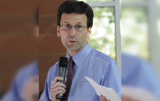 Washington State Bolsters Support for Unpaid Family Caregivers with New Legislation Signed by Governor Ferguson