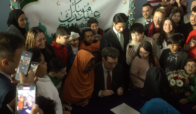 Washington State Recognizes Islamic Holidays Eid al-Fitr and Eid al-Adha in Gesture of Inclusivity