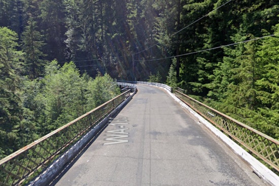 Washington's Fairfax Bridge Closed Indefinitely Due to Safety Concerns, Disrupting Pierce County Traffic